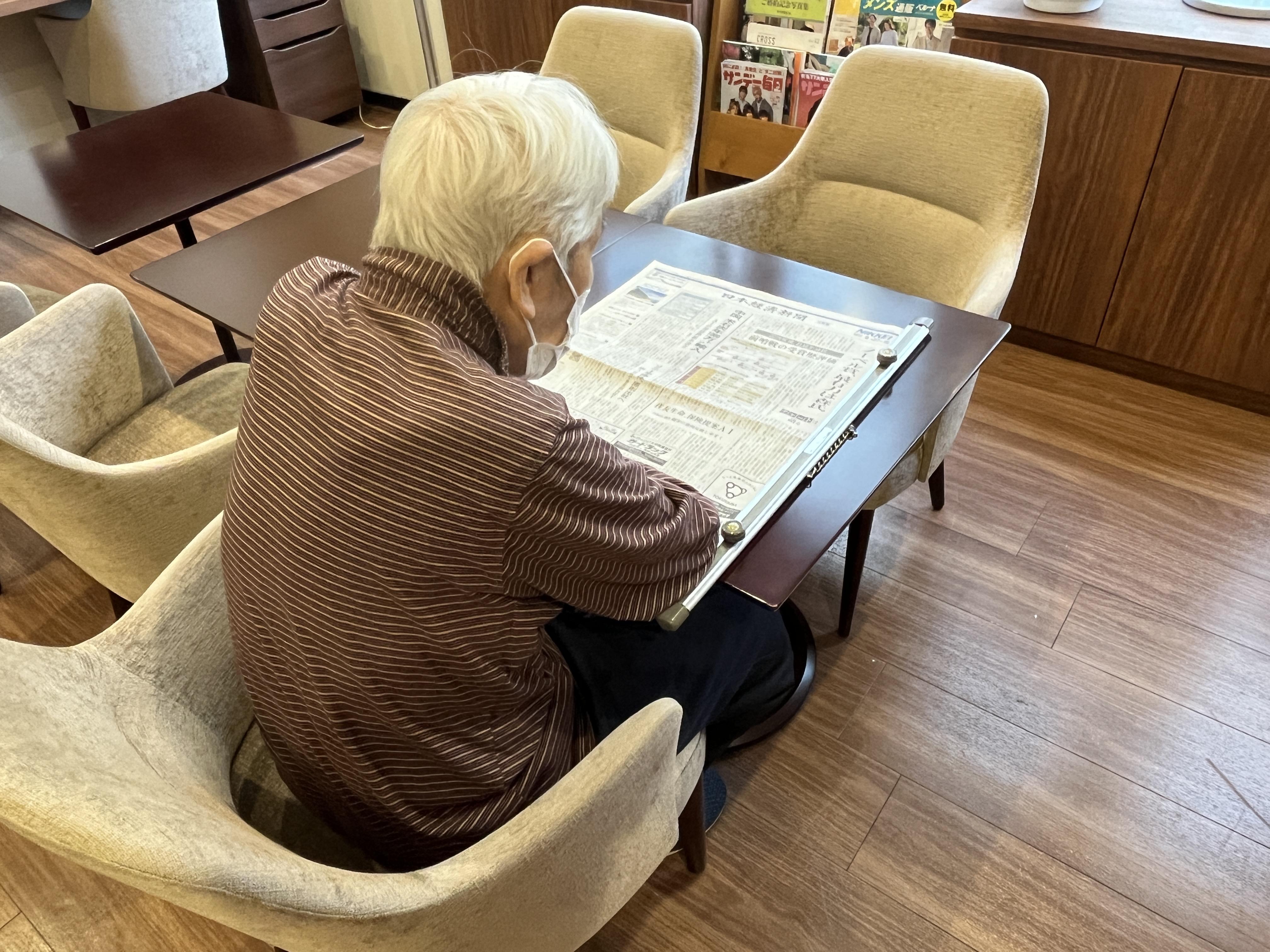 今日もいつもの席で