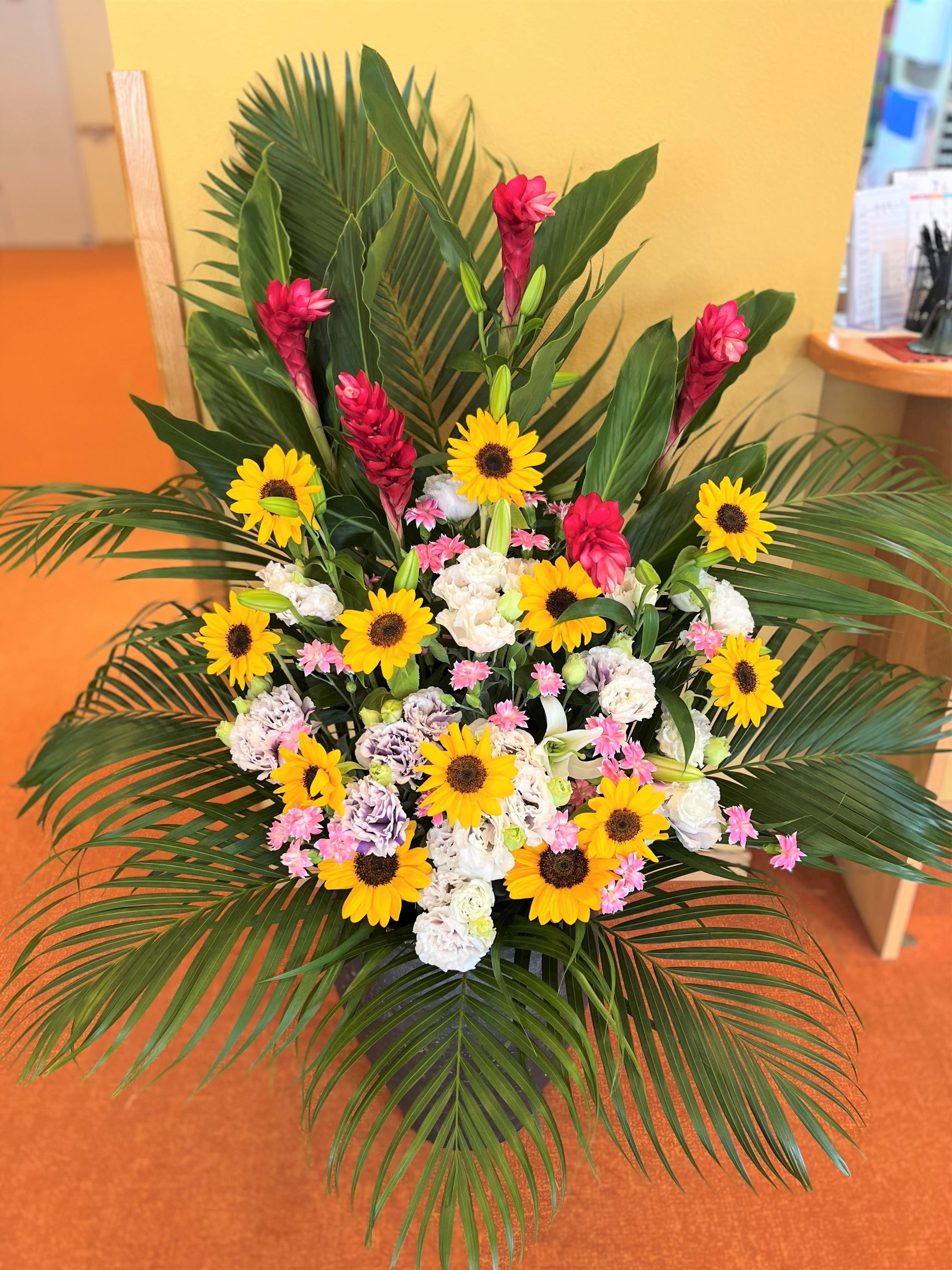 夏を彩る花