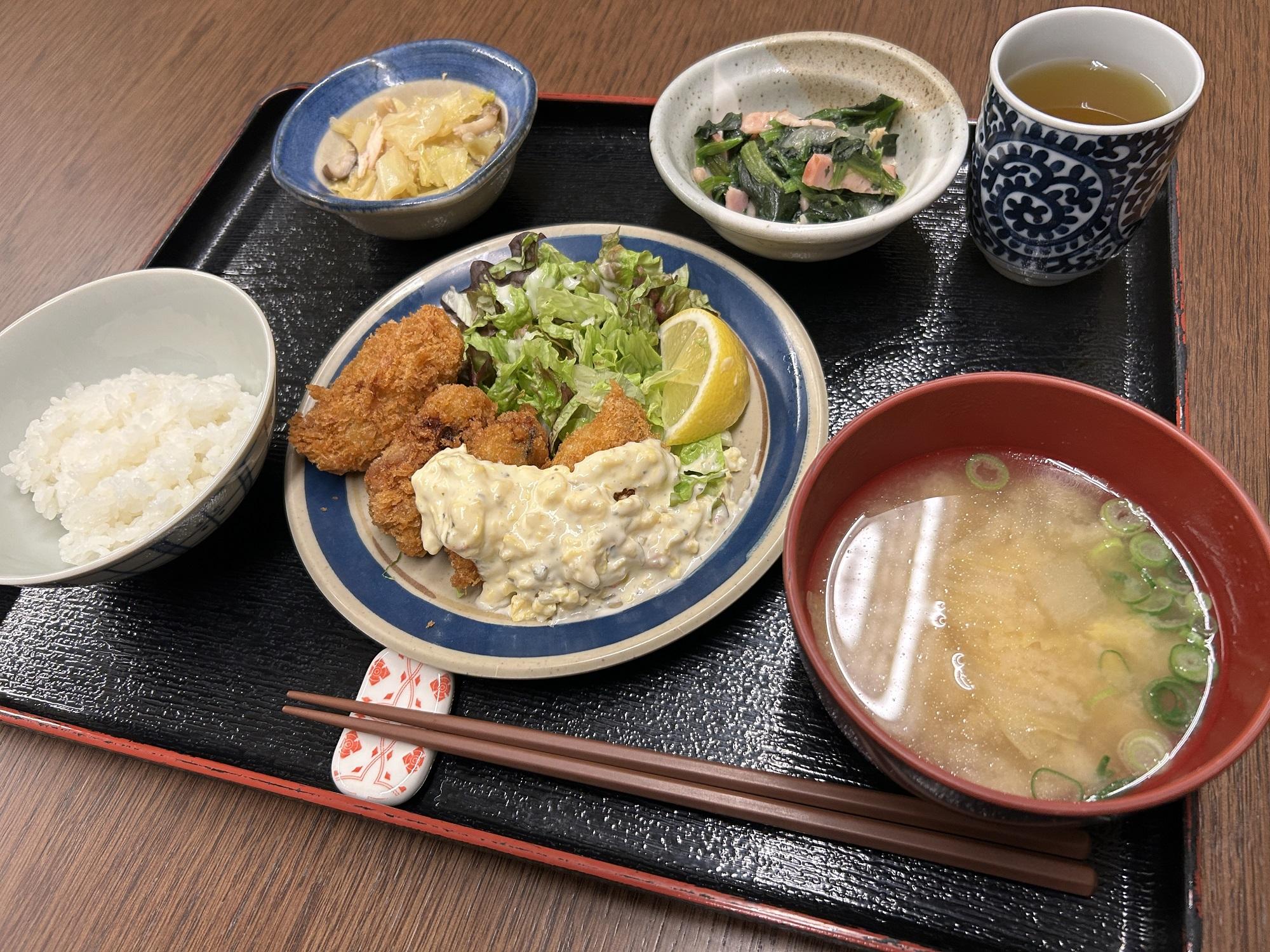 サクサク食感と濃厚な旨味の組み合わせ