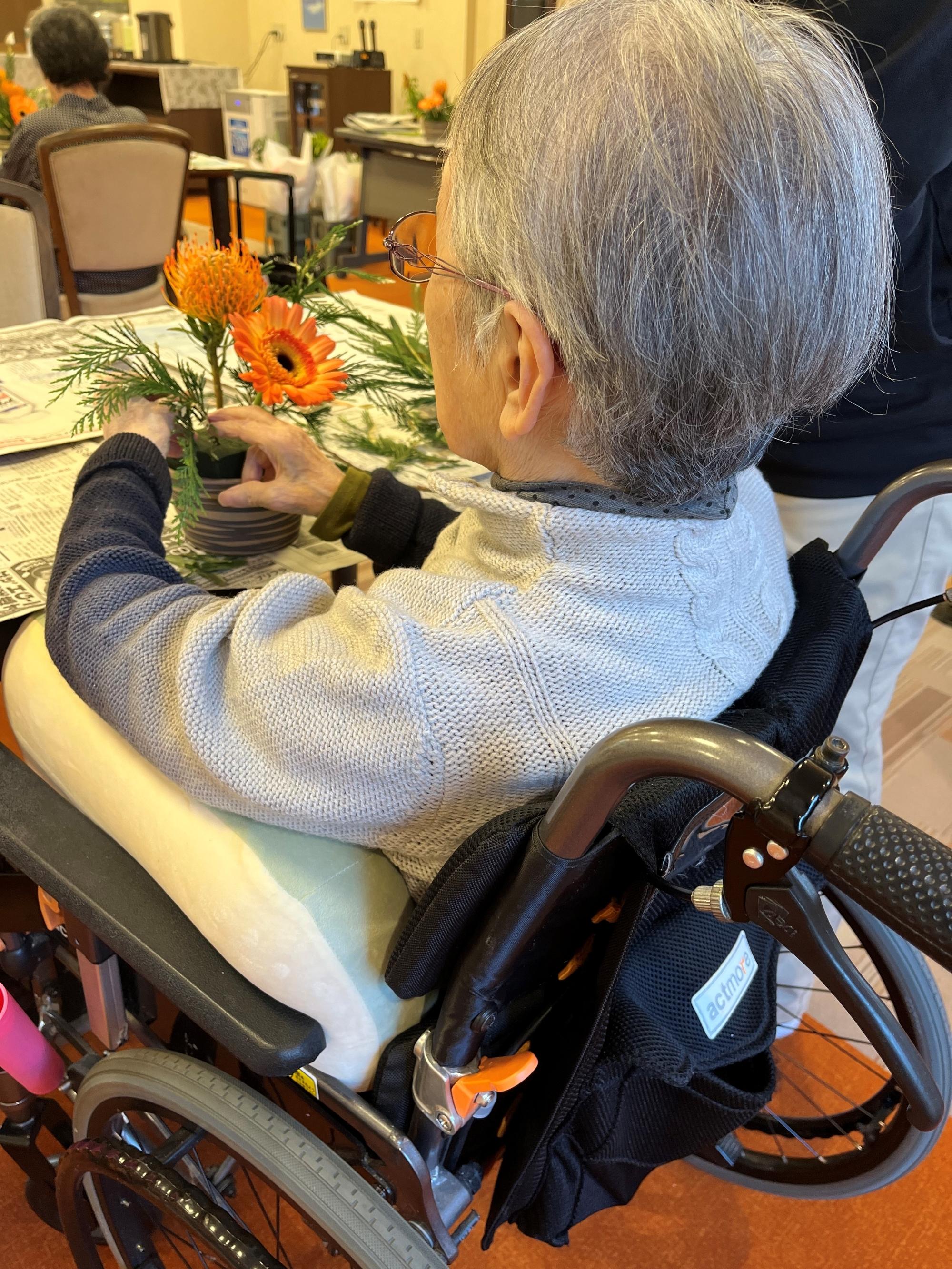 アレンジメント中2511y7jpg