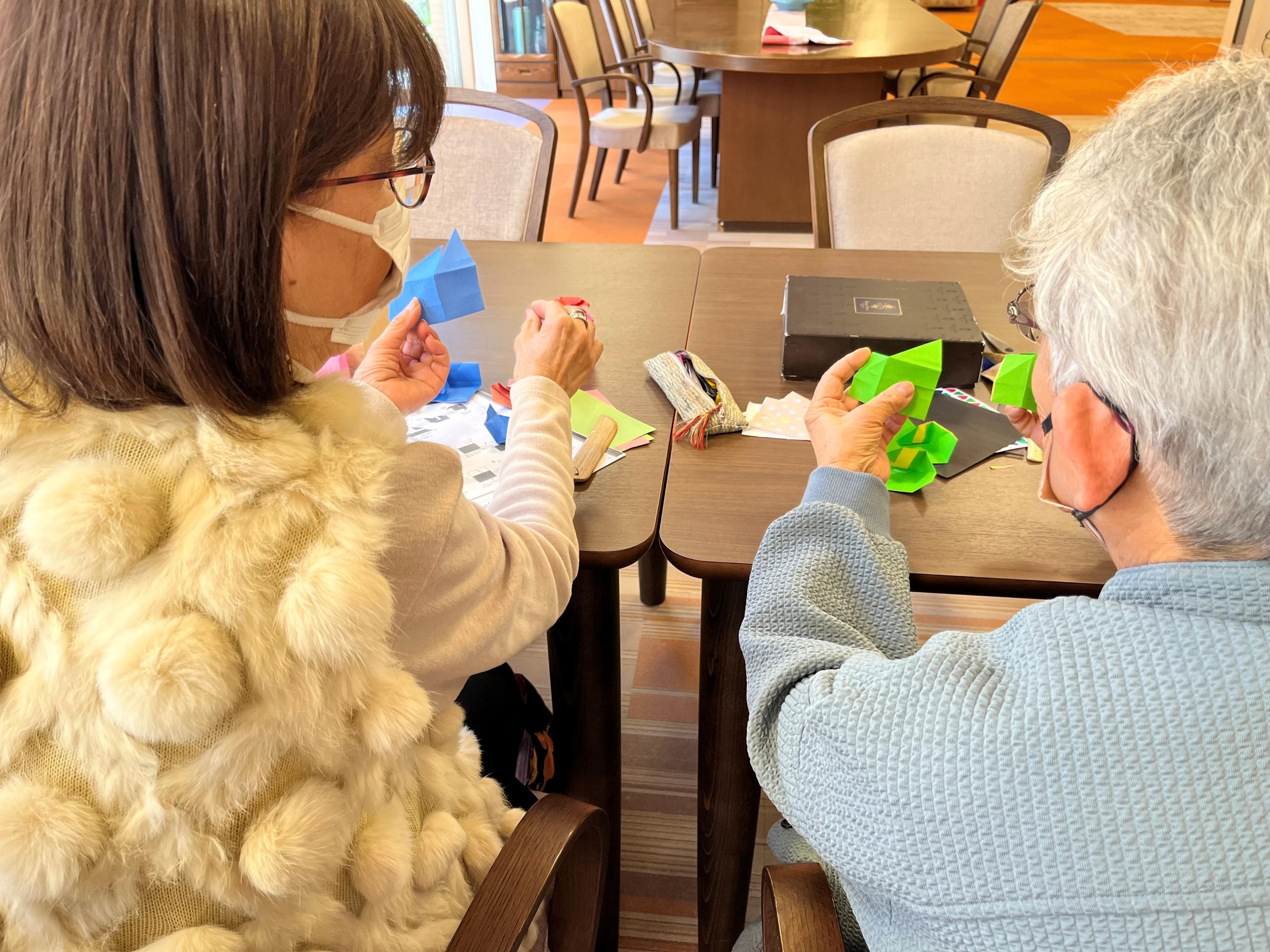2502華の会3y7.JPG