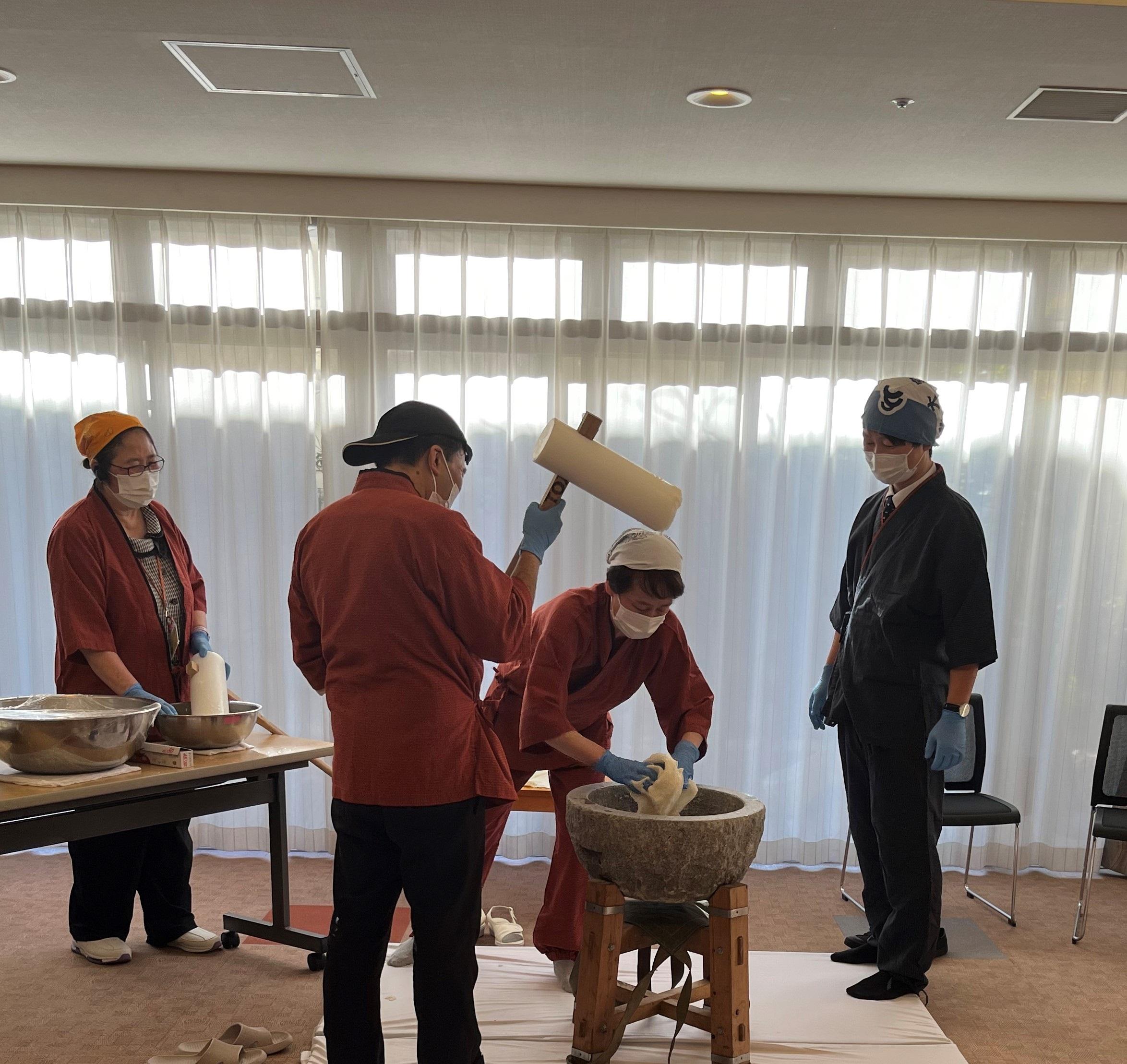 日暮里通信～新年餅つきの巻～