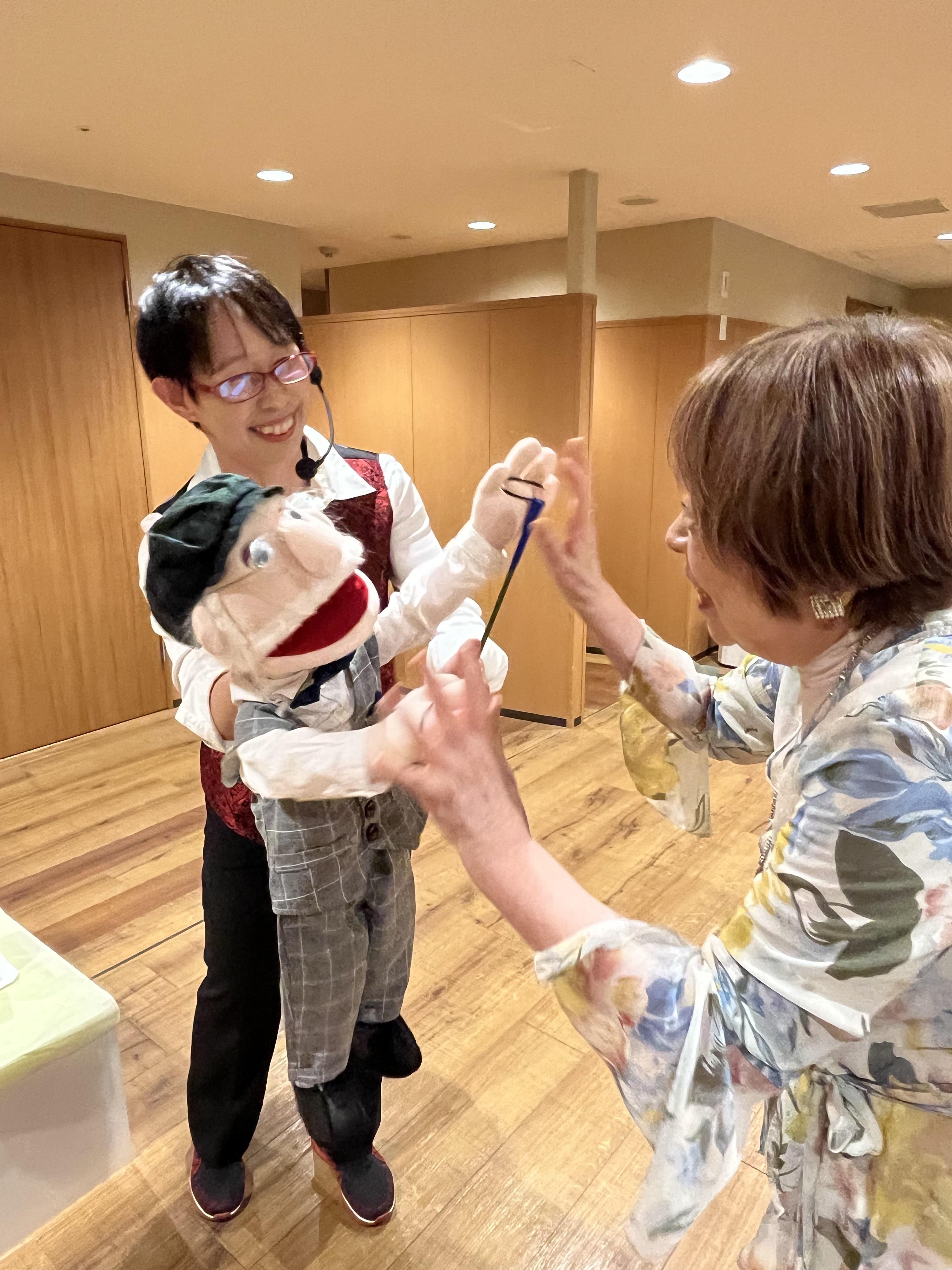 腹話術ショー