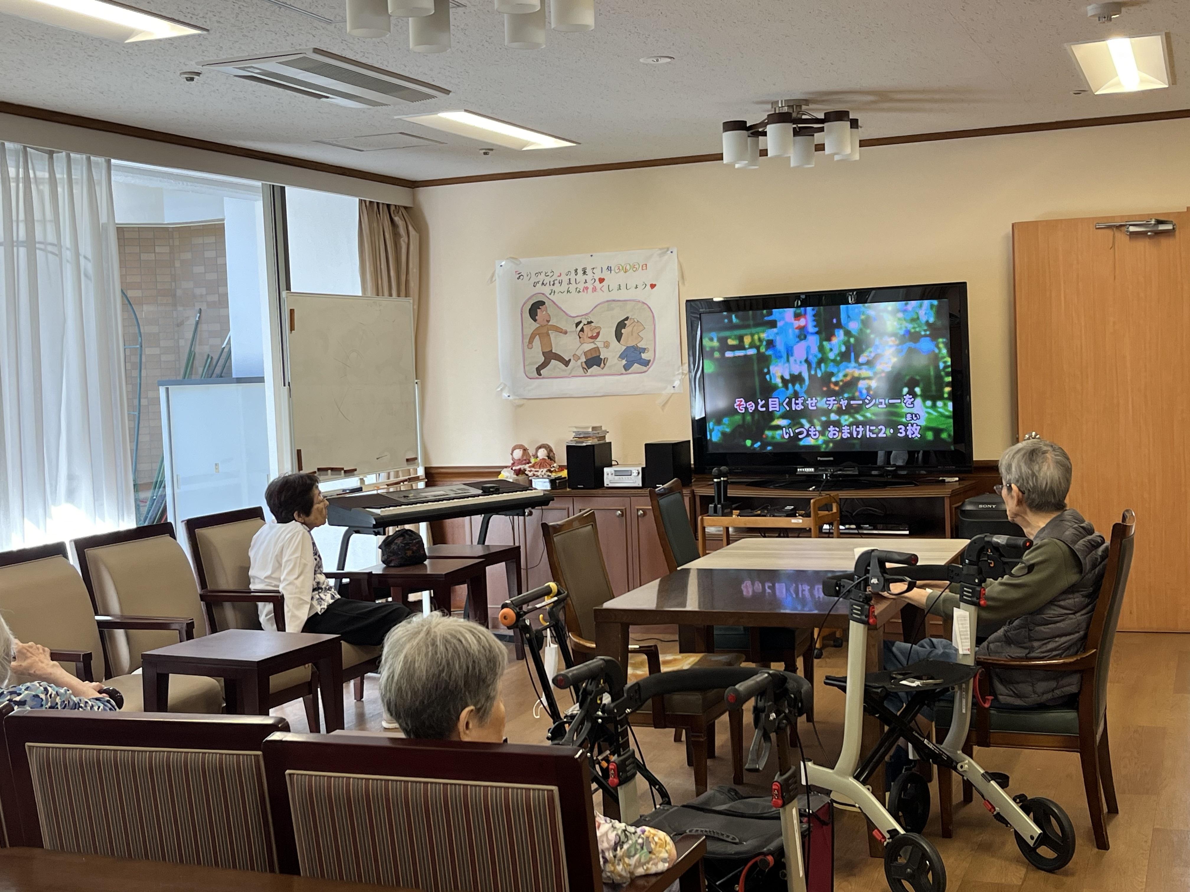 新カラオケ機202508034