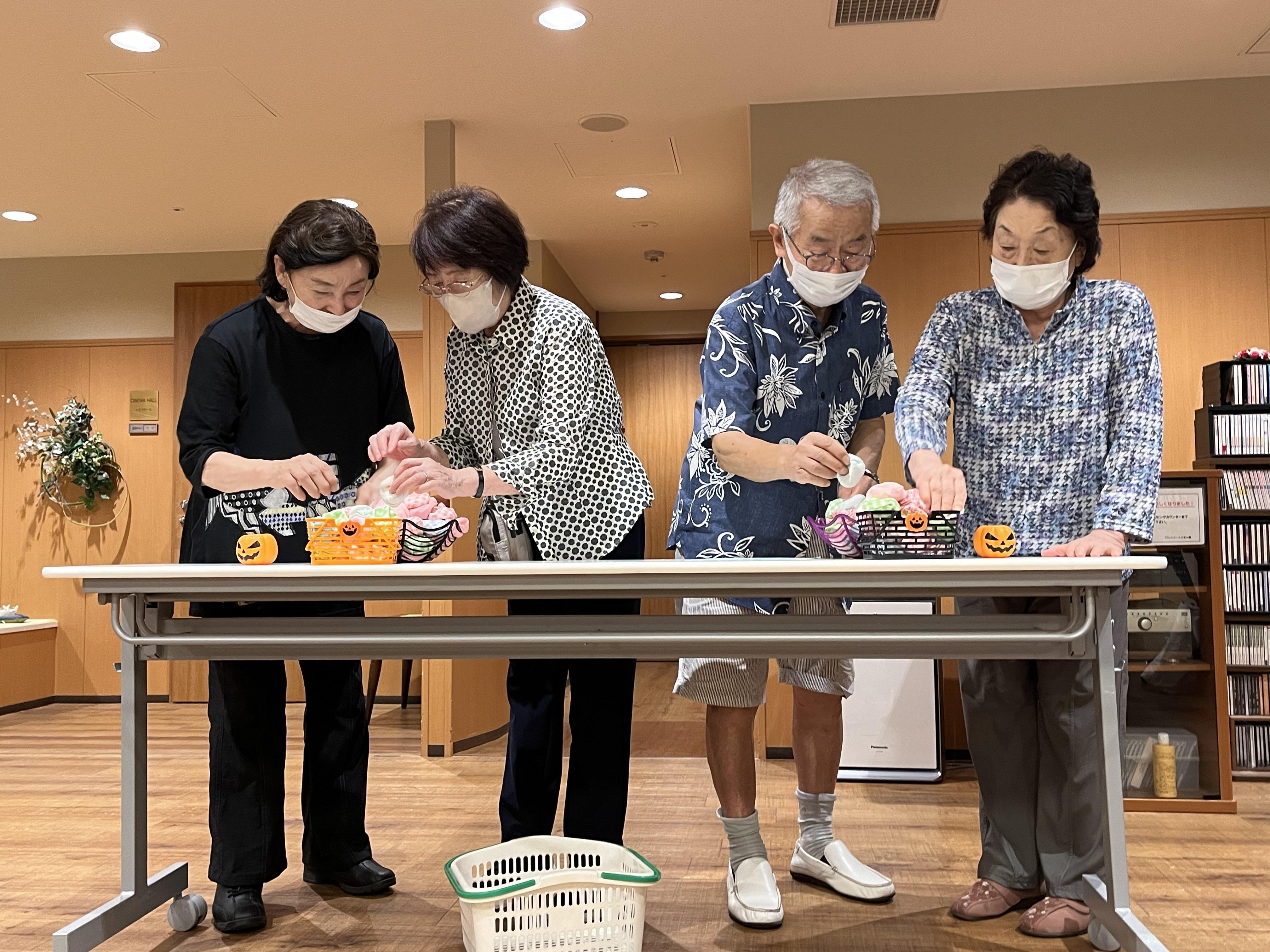 秋の館内ウォーキングラリー202510033
