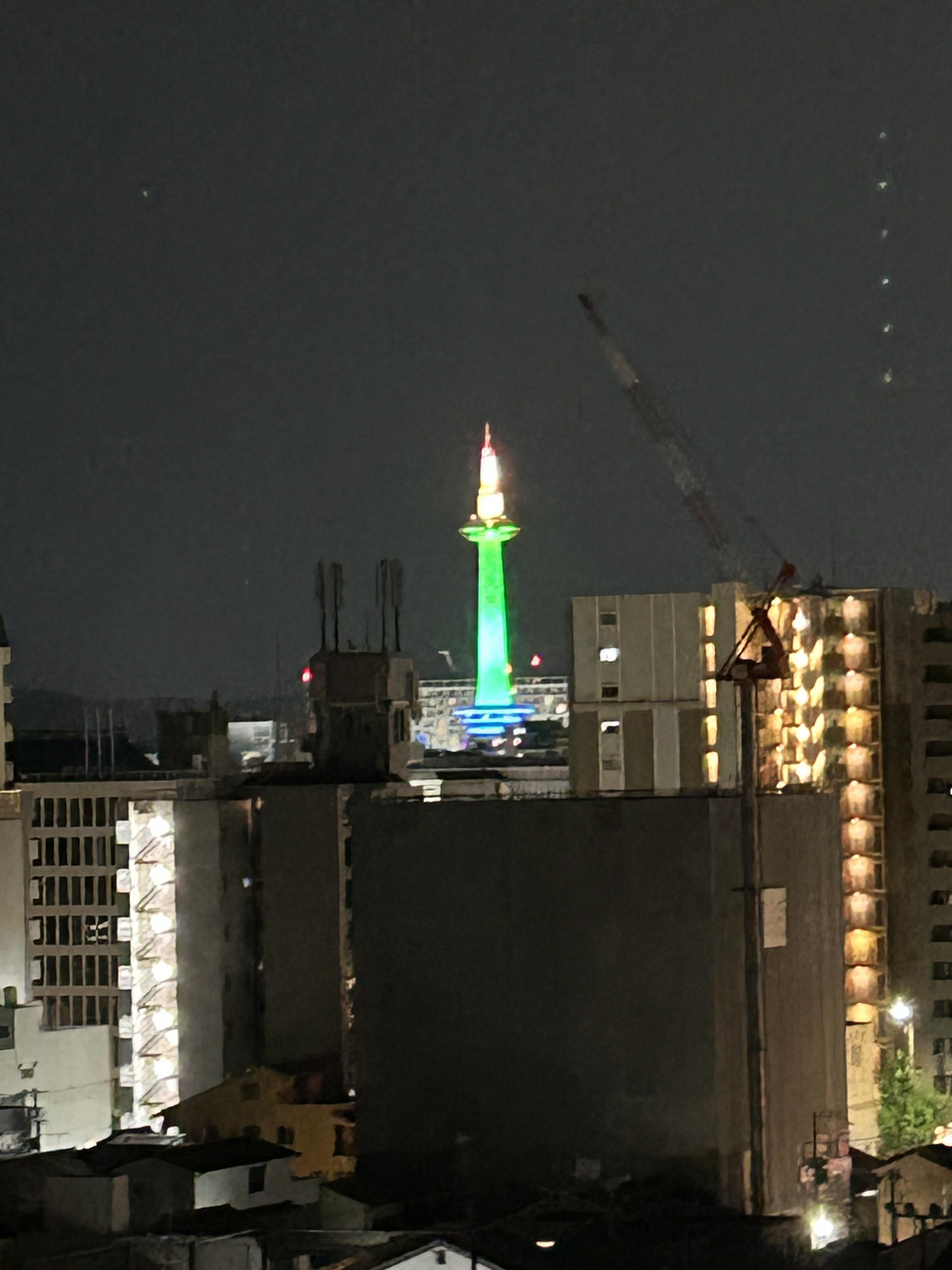 kyototower_green
