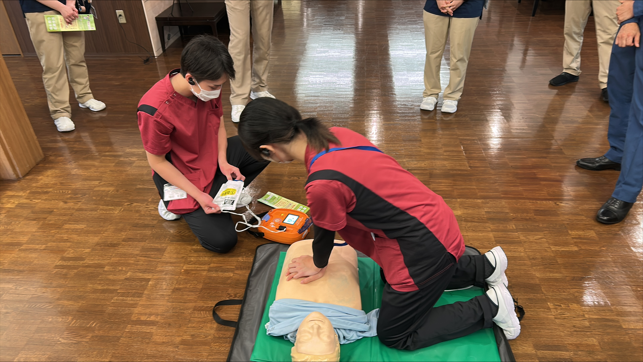 AED①