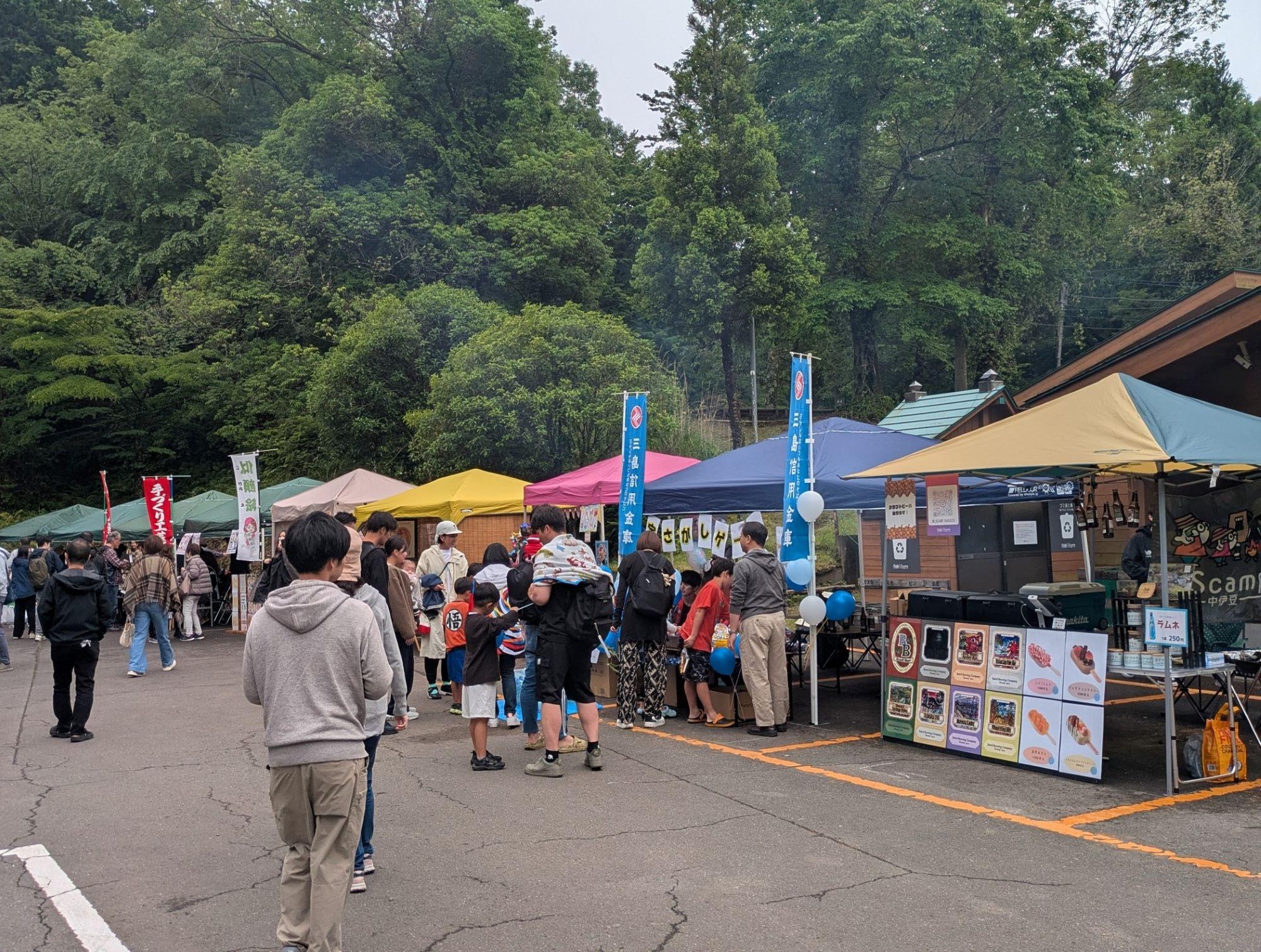 お祭りで記念写真